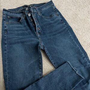 Veronica Beard jeans button fly size 29/8.. super condition